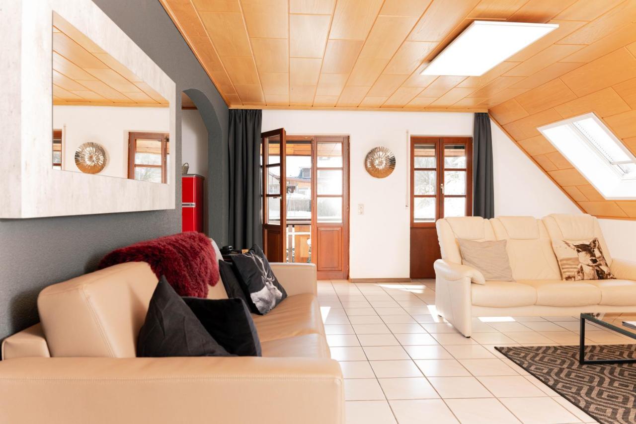 Ferien-Apartment Im Genusshotel Hirschen Kleines Wiesental エクステリア 写真